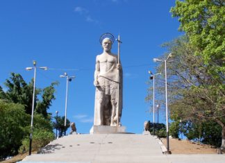 Hispanoarte - La creación del monumento y la polémica que existió con su creador y el presidente Gómez