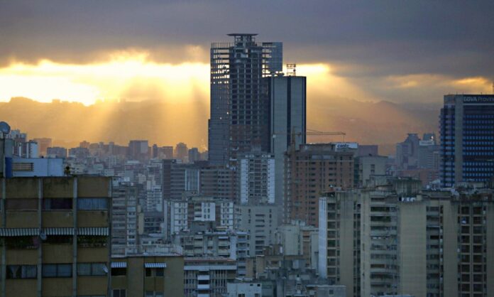 David Brillembourg Caracas y la Torre de David