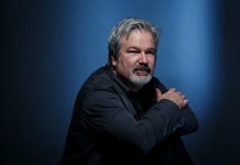 Hispanoarte: Gore Verbinski estará tras a dirección de Sandkings de George R.R. Martin en Netflix