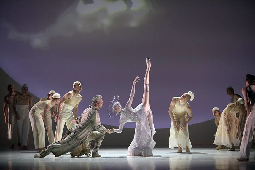 Les Ballets de Monte Carlo estrena en Teatros del Canal Coppél i.A, una versión robótica del ballet de Léo Delibes | Danza Ballet