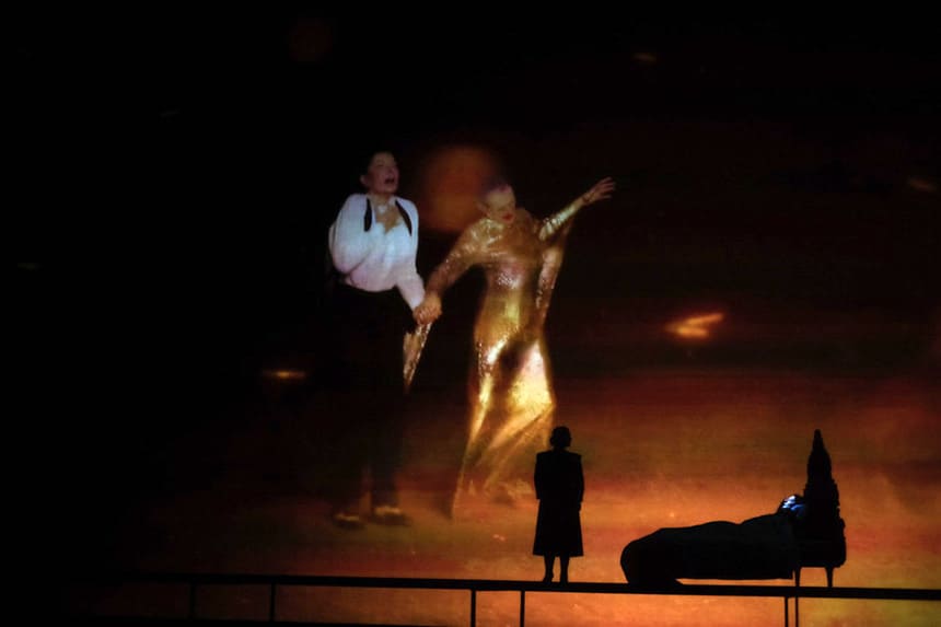 Ópera, vídeo, performance y música en vivo en 7 deaths of Maria Callas por Carolina de Pedro | Danza Ballet
