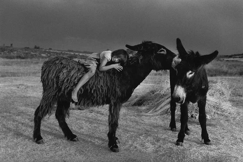 Cristina García Rodero. Septiembre, 1988. ESCOBER
