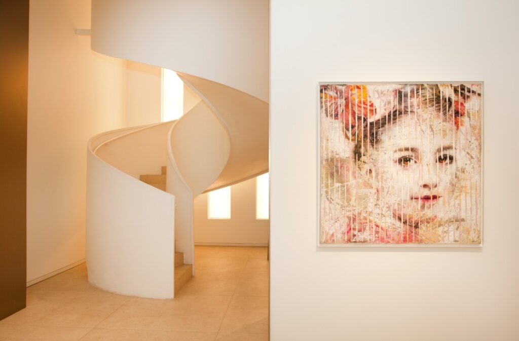 Lita Cabellut. La niña en la mirada. Opera Gallery