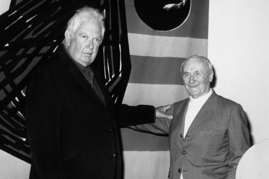 Alexander Calder y Joan Miró en la apertura de la Fondation Maeght de Saint-Paul-de-Vence, 1963. Cortesía de Bridgeman Images