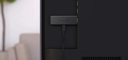 Fire Tv Stick Detras Del Televisor