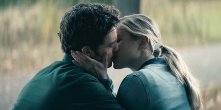 Annie And Hughie Kiss At The End Of The Boys Second Season