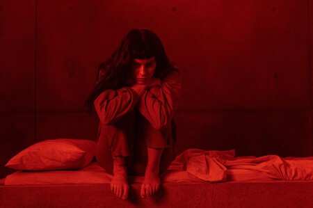 Milena Smit En El Hoyo 2