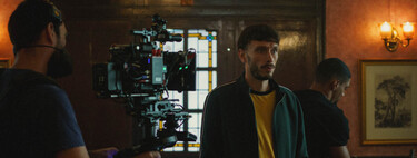 La gente se ha vuelto loca buscando las identidades reales de los personajes de 'Mi reno de peluche'. Su creador ha pedido que no lo hagan