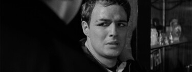 70 años de Marlon Brando dando una de las mejores interpretaciones de la historia. Drama intenso e imprescindible que ganó 8 Oscars