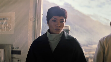 Angela Basset