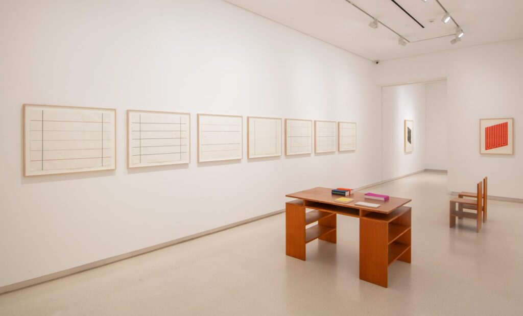 Judd. Dibujos, grabados, muebles. Galería Elvira González