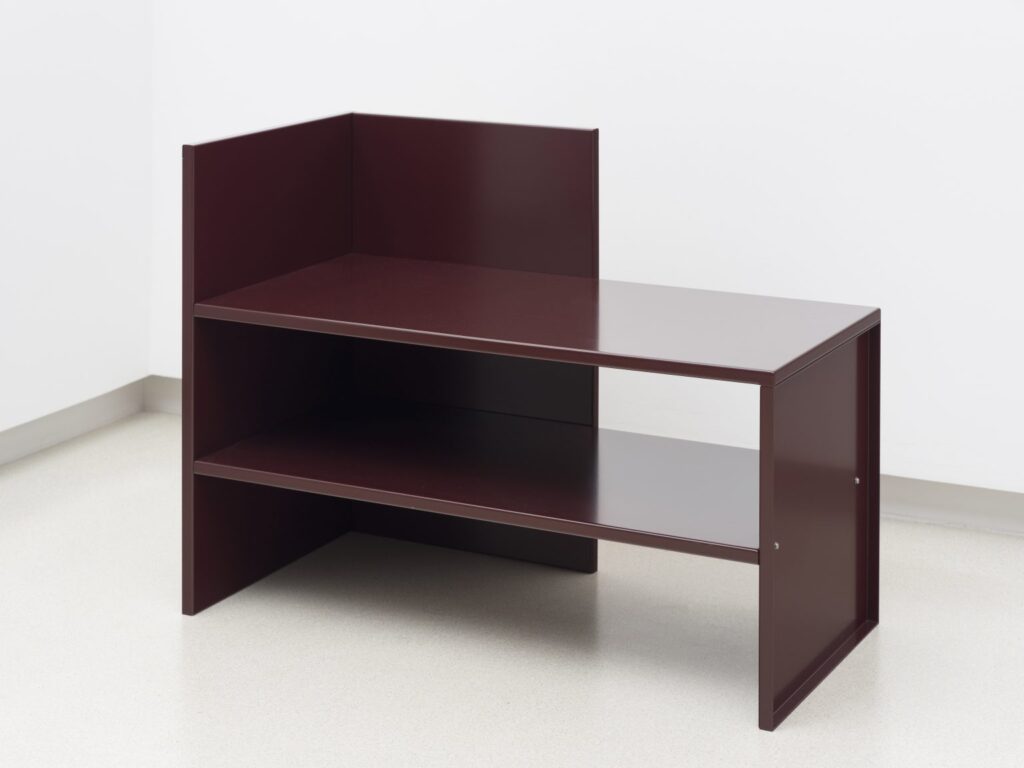 Donald Judd. Corner Bench 106, 1984