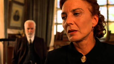 El Espinazo Del Diablo 2001 Marisa Paredes