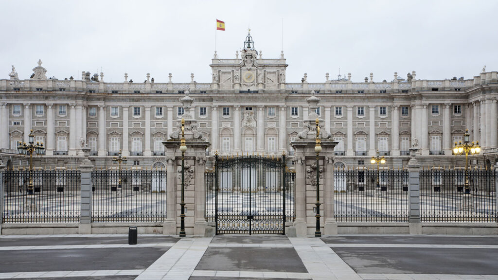 Becas para posgraduados 2016-2017. Patrimonio Nacional