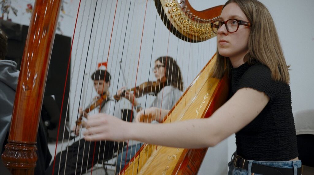 Ensayos musicales de Algarabía. Museo Universidad de Navarra