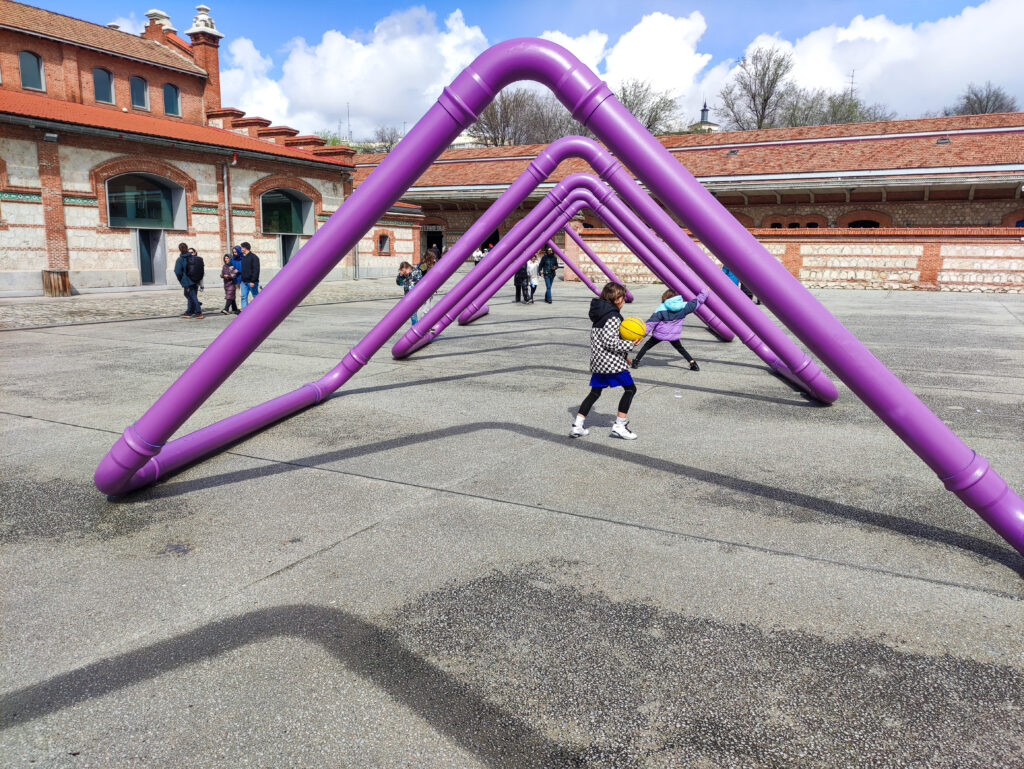 Lara Ruiz. CDC (Construir-deconstruir-construir), 2025. Matadero Madrid