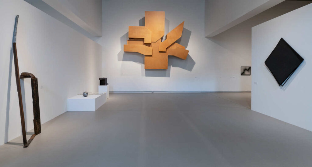 Bilduma Hau Colección. Movimientos elementales (1950-2000). Artium Museoa, 2023