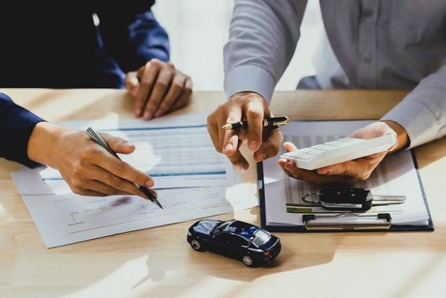 Hjalmar Jesús Gibelli Gómez - ¡Entérate! Guía técnica para contratar la póliza de auto definitiva - FOTO