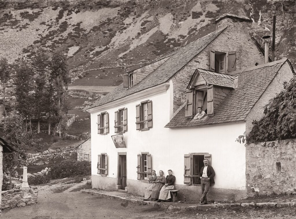 Lucien Briet. L´hôtel de La Munia, 1895