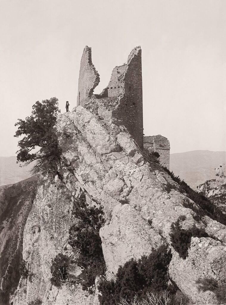 Lucien Briet. L´ancienne tour-vigie de L´Entremon,  1904