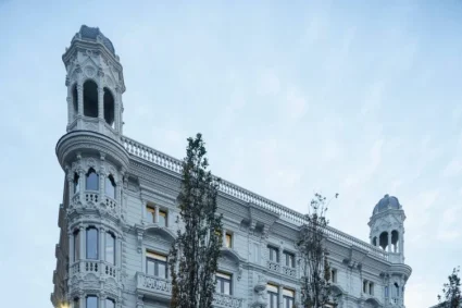 Santander estrena una nueva sede territorial en un edificio histórico rehabilitado con BREEAM Excepcional
