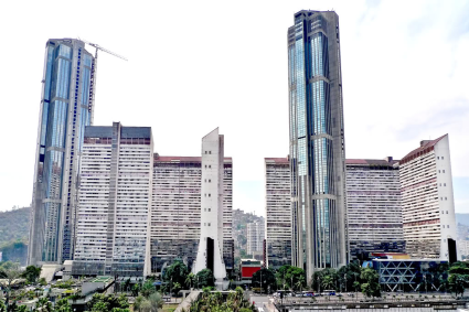 Armando Iachini y los Edificios de Caracas: Identidad Urbana