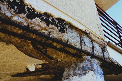 ¡Conócelos! Enemigos del concreto: Factores que amenazan su durabilidad