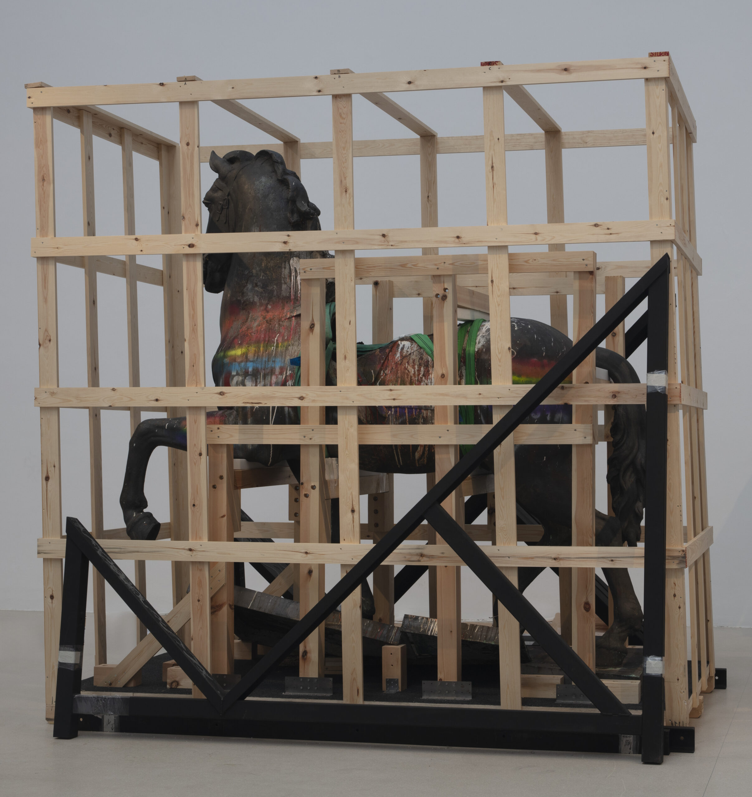 Josep Viladomat Massanass. Escultura de caballo, parte del conjunto Al General Franco. 1963. Fotografía: Fátima Sanz