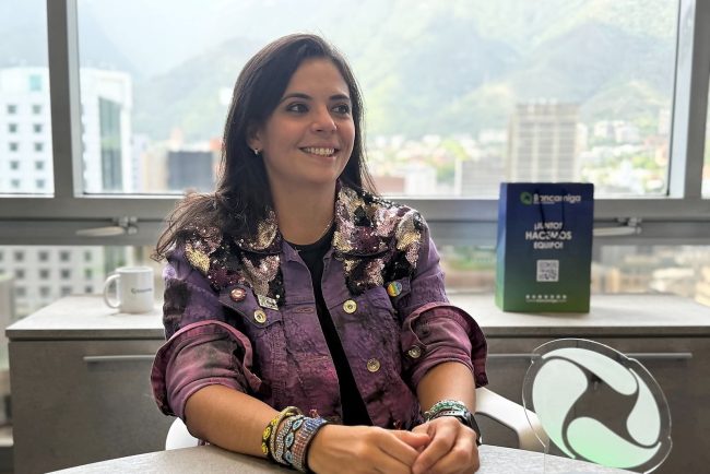 Djane Violet: una venezolana que rinde tributo a los voluntarios