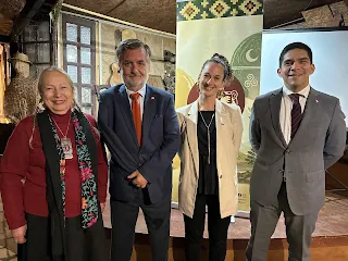 Ministro Undurraga visitó el Centro de Cultura Tradicional Curarrehue, espacio vivo de transmisión patrimonial