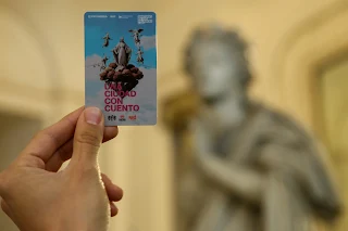 Red Movilidad lanza tarjeta ¡bip! conmemorativa por 25 años del concurso Santiago en 100 palabras