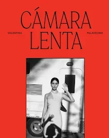 Valentina Palavecino presenta su fotolibro «Cámara Lenta» en Casa Espacio